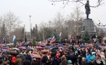 Многотысячный митинг в Севастополе скандировал: «Россия! Путин!»