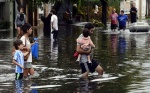 В Аргентине из-за сильнейшего шторма эвакуируют тысячи жителей