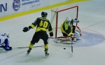 Липецкие хоккеисты пропустили семь шайб на арене, построенной специально к чемпионату мира