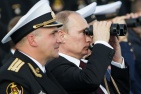 Владимир Путин привёл в полную боевую готовность Северный флот РФ