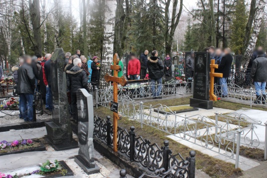 В Липецке сотрудники СОБР «Феникс» почтили память погибших товарищей В Липецке сотрудники СОБР «Феникс» почтили память погибших товарищей