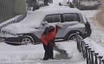 Снегопад парализовал движение в Липецке