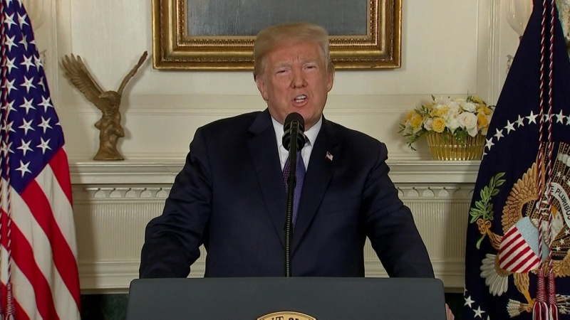 Трамп отдал приказ нанести удары по Сирии Трамп отдал приказ нанести удары по Сирии