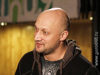 Гоша Куценко сомневается в верности любимой Гоша Куценко сомневается в верности любимой