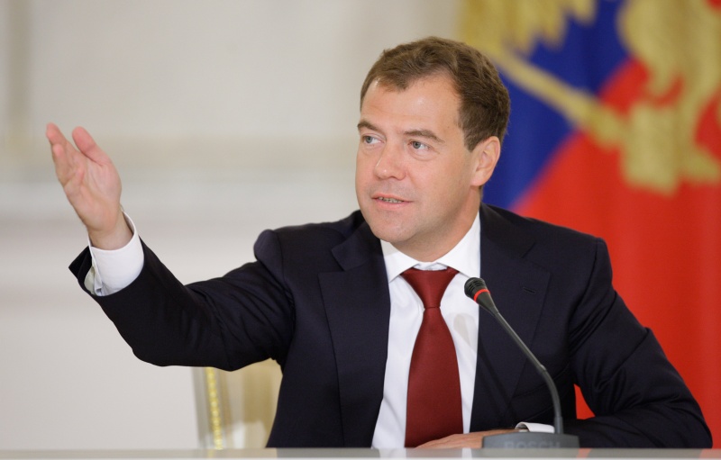Медведев сравнил пенсионную реформу с горьким лекарством Медведев сравнил пенсионную реформу с горьким лекарством