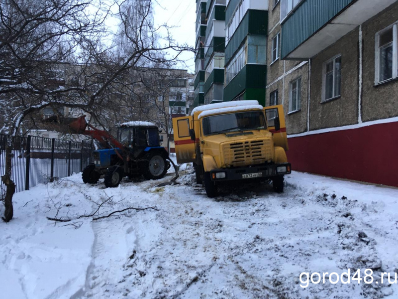 На улицах Московской, Полиграфической и Пионерской на время ремонтных работ отключена холодная вода На улицах Московской, Полиграфической и Пионерской на время ремонтных работ отключена холодная вода