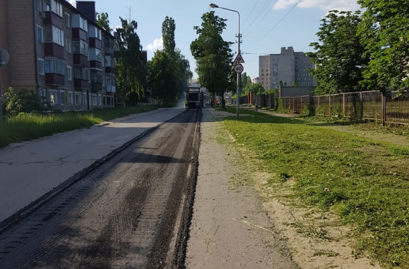 Дороги города липецка. Асфальт на Липецкой улице. Асфальт на улице Белгорода. Асфальт на Советской Липецк. Плохая улица Липецк.