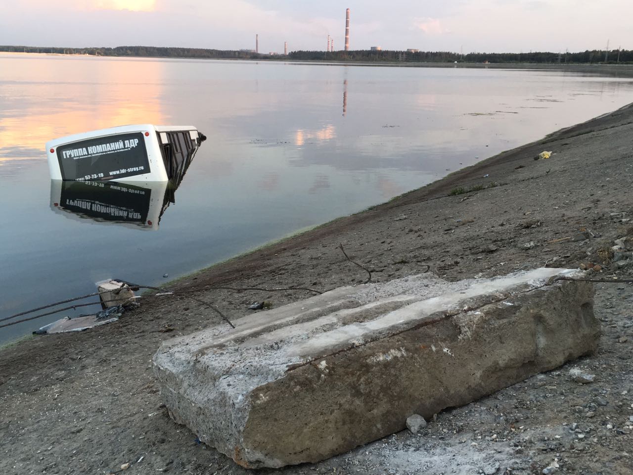 Под Липецком пассажирский автобус утонул в Матырском водохранилище