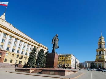 В Липецкой области российское гражданство получили более 2,3 тыс. человек В Липецкой области российское гражданство получили более 2,3 тыс. человек