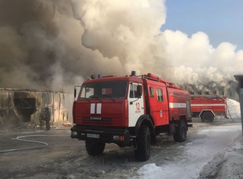 Крупный пожар на обувной фабрике под Новосибирском ликвидирован Крупный пожар на обувной фабрике под Новосибирском ликвидирован