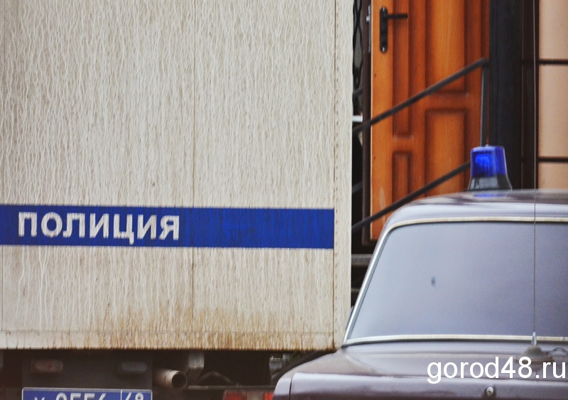В парке НЛМК нашли труп В парке НЛМК нашли труп
