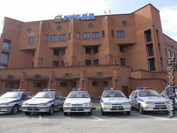 В центре Липецка столкнулись четыре автомобиля В центре Липецка столкнулись четыре автомобиля