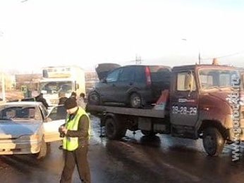 Умер водитель «Форда», попавшего в ДТП на улице Механизаторов Умер водитель «Форда», попавшего в ДТП на улице Механизаторов