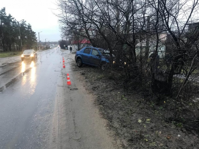 Трое детей пострадали в авариях понедельника Трое детей пострадали в авариях понедельника