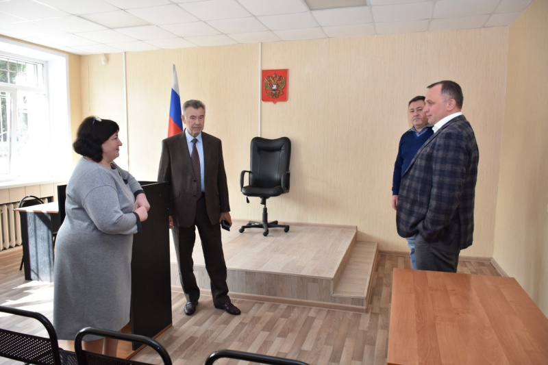 Левобережный суд переехал в новое здание