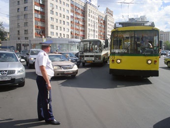 Кольцо остановили 2 аварии Кольцо остановили 2 аварии