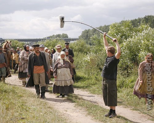 Жила была баба года. Жила-была одна баба. Жила была баба фильм. Фильм жила была одна баба актеры и роли. Жила-была одна баба фильм 2011 актёры и роли.