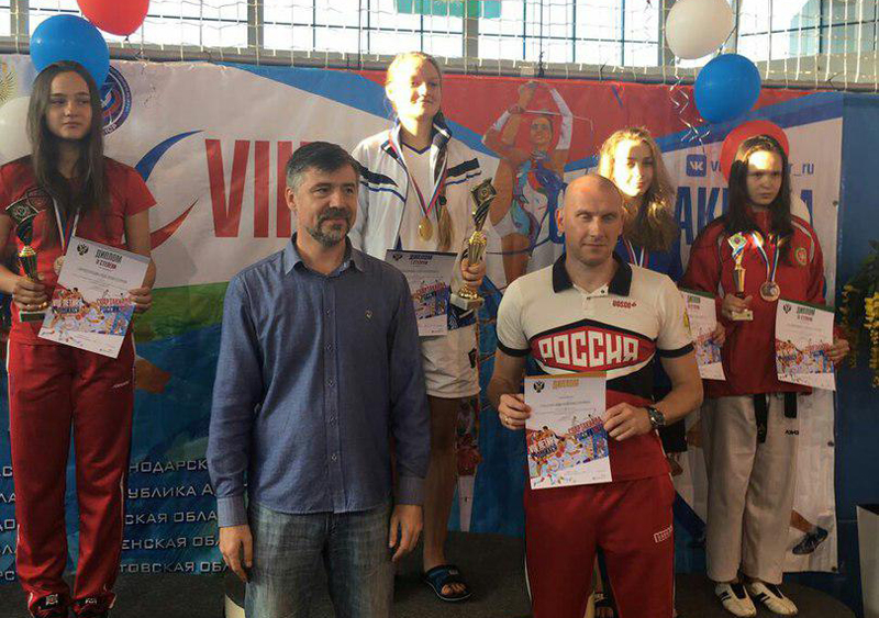 Липецкая школьница преуспела в бою Липецкая школьница преуспела в бою