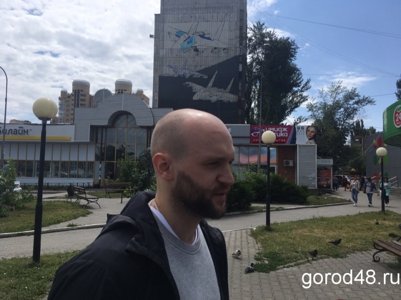 Для граффити на площади Победы привезли «ГАЗель» краски Для граффити на площади Победы привезли «ГАЗель» краски