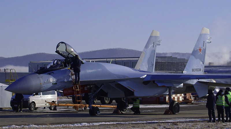 Новые истребители Су-35С поступили в Липецкий авиацентр Новые истребители Су-35С поступили в Липецкий авиацентр