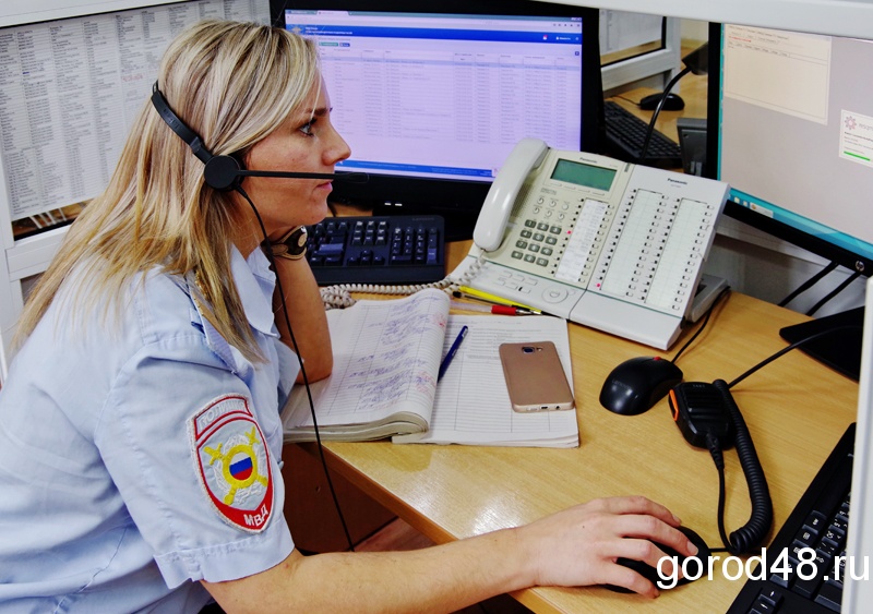 105 000 рублей положила на счет мошенников 49-летняя женщина 105 000 рублей положила на счет мошенников 49-летняя женщина