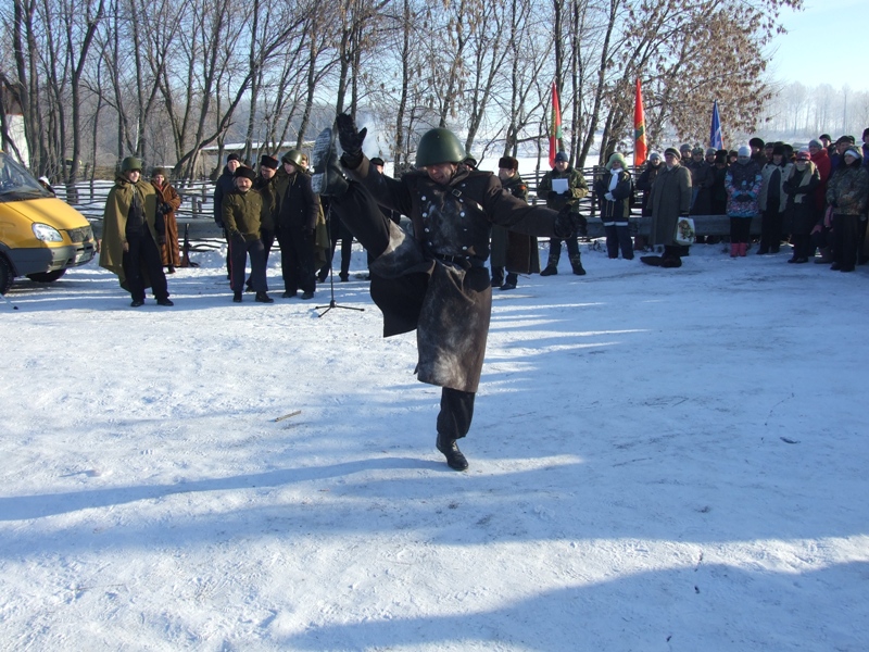 В Тербунском районе участников фестиваля накормят горячей кашей и шашлыком В Тербунском районе участников фестиваля накормят горячей кашей и шашлыком
