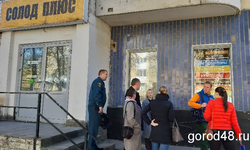 Липчане жалуются на вибрацию дома от работы мельницы в пивном магазине Липчане жалуются на вибрацию дома от работы мельницы в пивном магазине