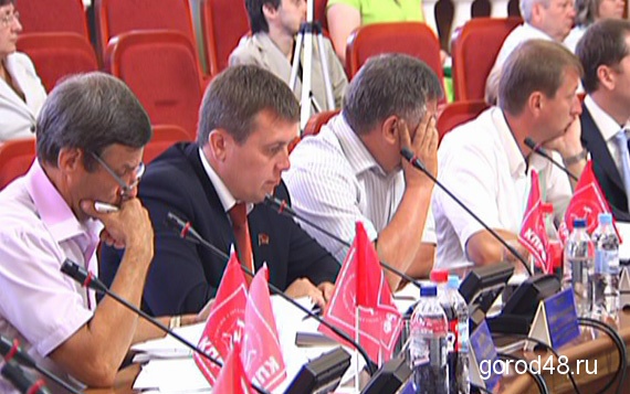 Депутаты утвердили дату губернаторских выборов Депутаты утвердили дату губернаторских выборов