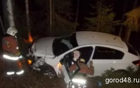 «Фольксваген» перевернулся на тамбовской трассе - водитель погиб «Фольксваген» перевернулся на тамбовской трассе - водитель погиб