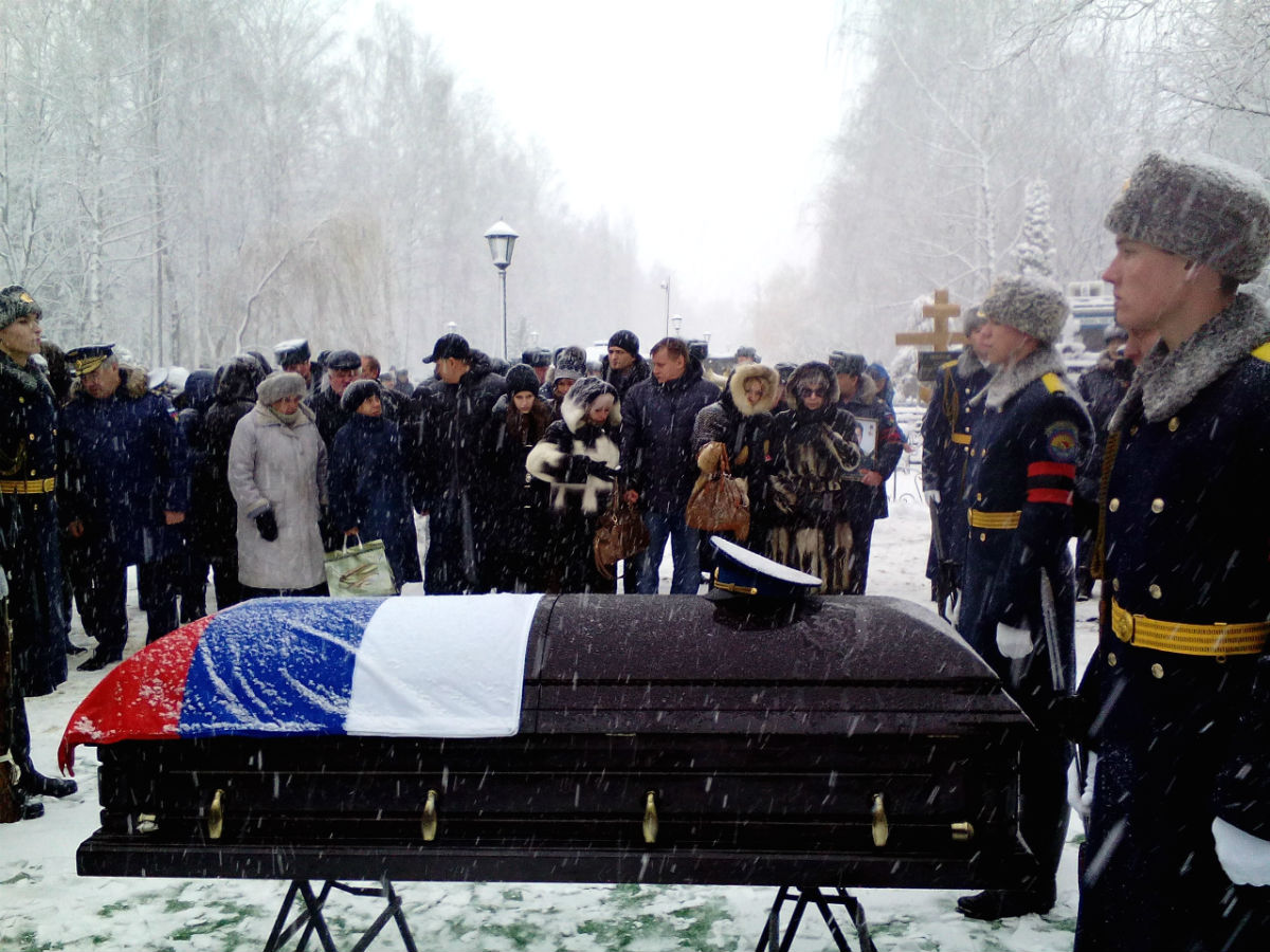 Похороны Олега Пешкова