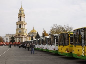 Липецкая область поддержала отечественный автопром на 240 миллионов рублей Липецкая область поддержала отечественный автопром на 240 миллионов рублей