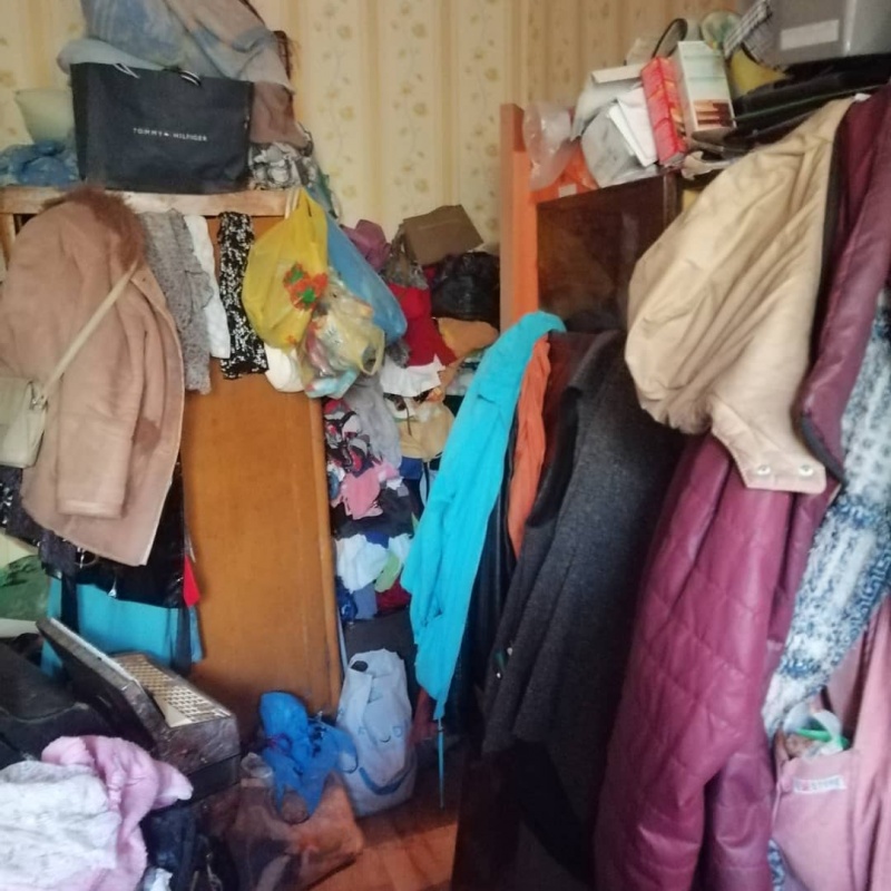 Липчанка превратила квартиру в клоповник Липчанка превратила квартиру в клоповник