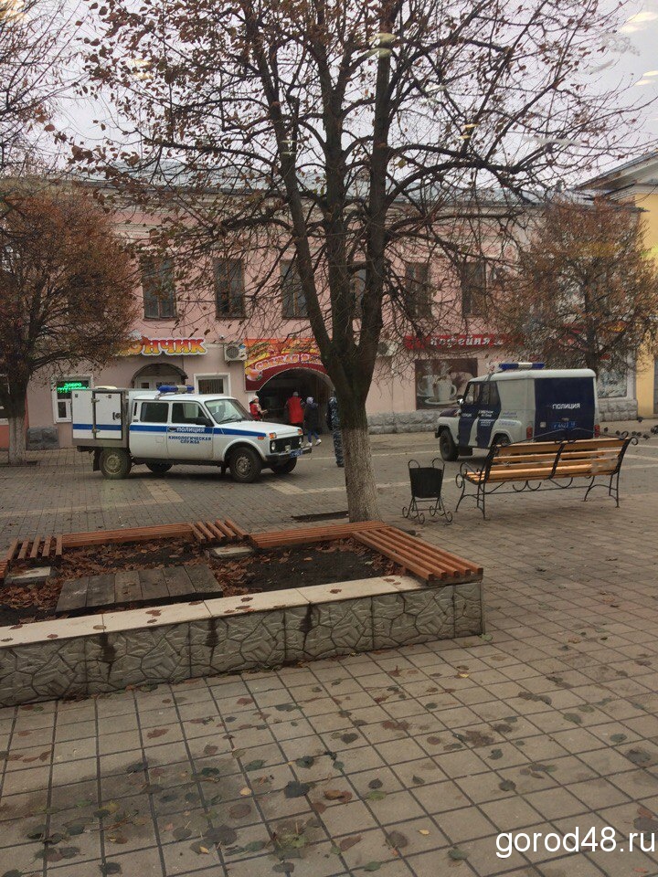 В Ельце устроил переполох пьяный парень В Ельце устроил переполох пьяный парень
