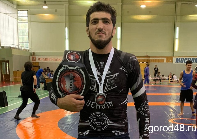 Рурахм из Данкова «задушил» трёх соперников и поедет на чемпионат России Рурахм из Данкова «задушил» трёх соперников и поедет на чемпионат России