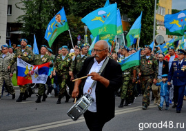 Крылатая пехота пройдет шествием от площади Героев до Нижнего парка