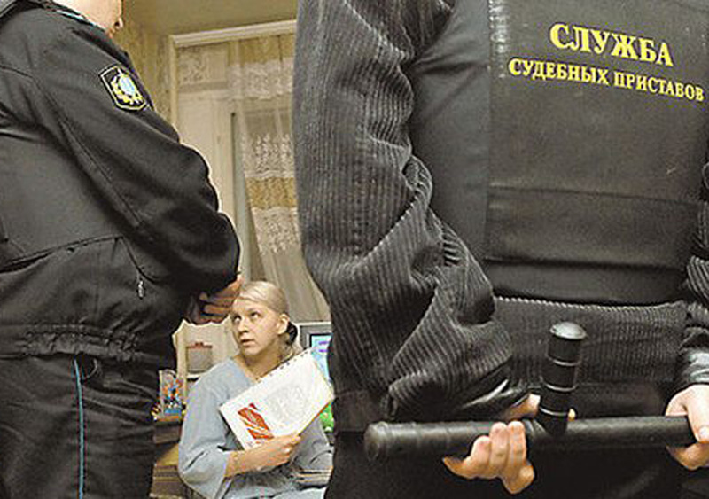 Судебные приставы арестовали два телевизора и стереосистему Судебные приставы арестовали два телевизора и стереосистему