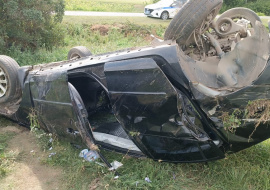«Мазда» перевернулась в селе Аннино: пострадал 34-летний пассажир автомобиля