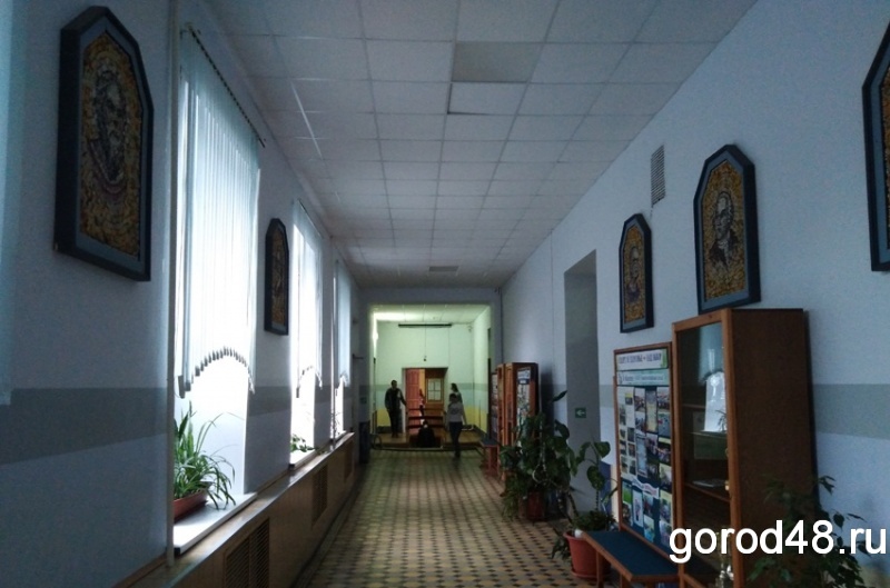 Директор колледжа, в котором надругались над студентом, уволен Директор колледжа, в котором надругались над студентом, уволен