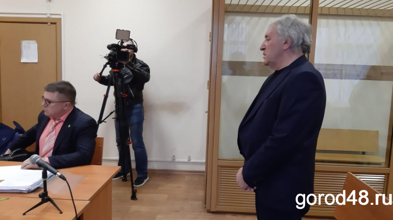 Директор строительной фирмы оштрафован на два миллиона рублей за попытку подкупа должностного лица Директор строительной фирмы оштрафован на два миллиона рублей за попытку подкупа должностного лица