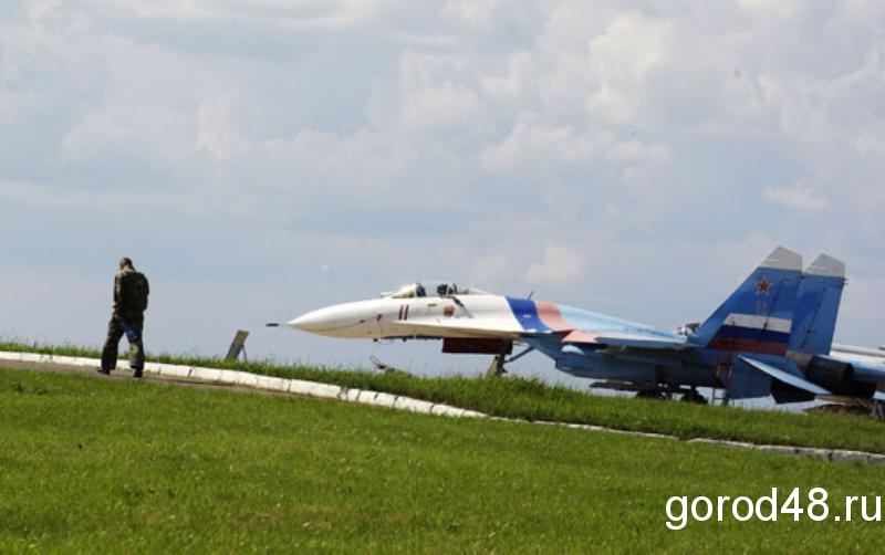 Липецку подарили истребитель Су-27 Липецку подарили истребитель Су-27