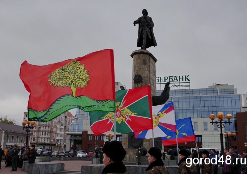 Липчан торжественно провожают в армию Липчан торжественно провожают в армию