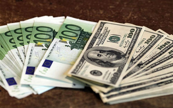 Доллар впервые подорожал до 38 рублей Доллар впервые подорожал до 38 рублей