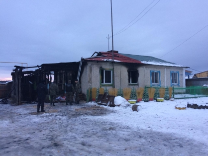 В Свердловской области трое детей погибли при пожаре В Свердловской области трое детей погибли при пожаре