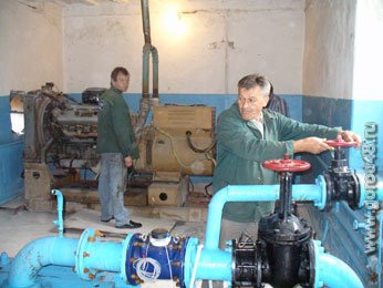 В поселке Сырский Рудник отключат воду В поселке Сырский Рудник отключат воду