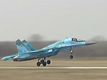 Липецкие летчики готовятся к параду Победы Липецкие летчики готовятся к параду Победы