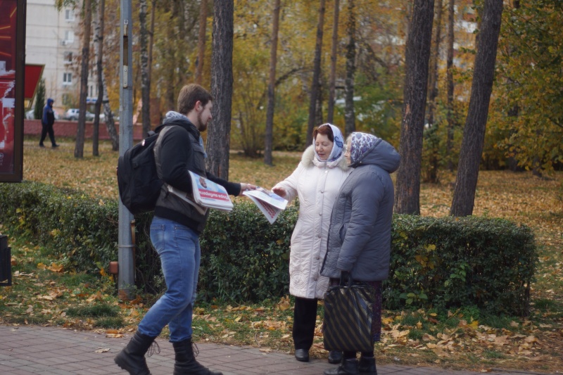 Липецкие сторонники Навального проводят «квесты» с участием полиции Липецкие сторонники Навального проводят «квесты» с участием полиции