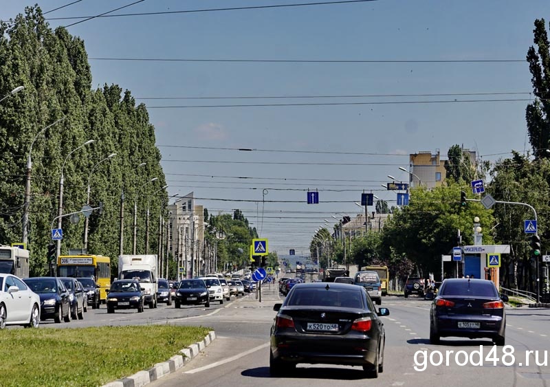 Запах навоза принес в Липецк ветер северный Запах навоза принес в Липецк ветер северный