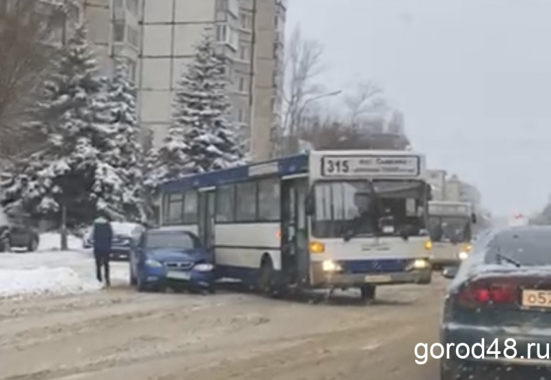 Остановки 315 автобуса. Автобус 315 Липецк. Липецкие автобусные аварии.