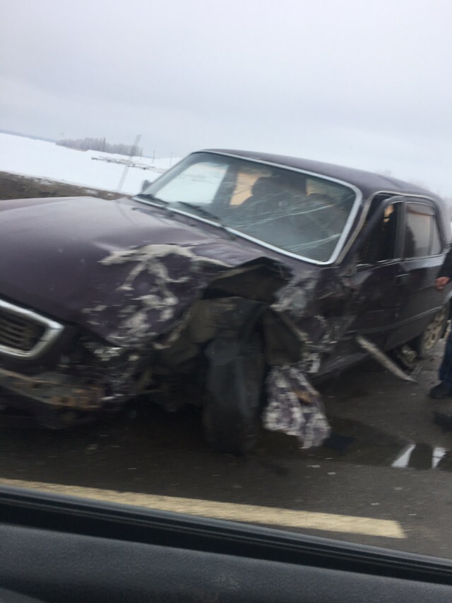 В ДТП на дамбе под Липецком обошлось без пострадавших В ДТП на дамбе под Липецком обошлось без пострадавших