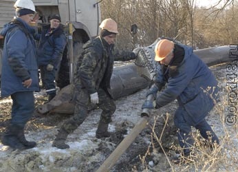 В Липецке проложен новый коллектор под дном реки Воронеж В Липецке проложен новый коллектор под дном реки Воронеж